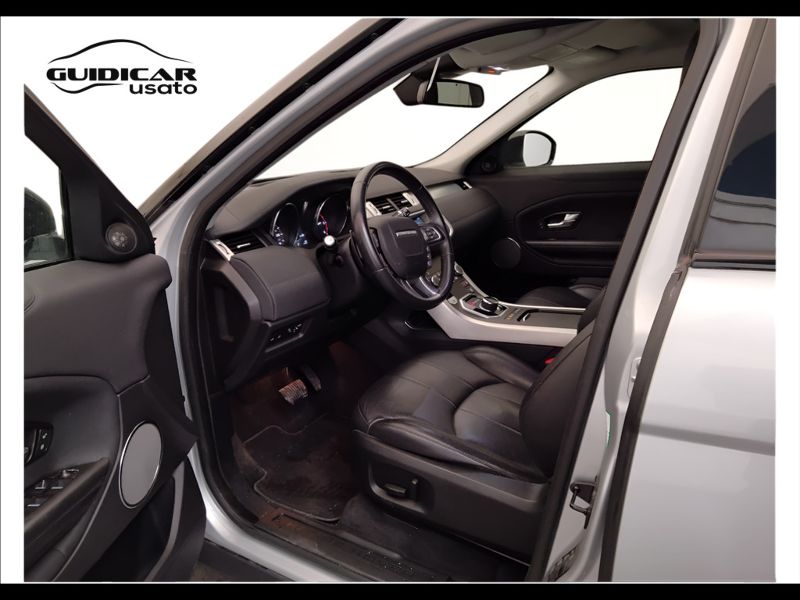 GuidiCar - LAND ROVER Range Rover Evoque 2019 Evoque 2.0 td4 SE 150cv 5p auto my19 Usato